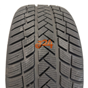 Vredestein Tire